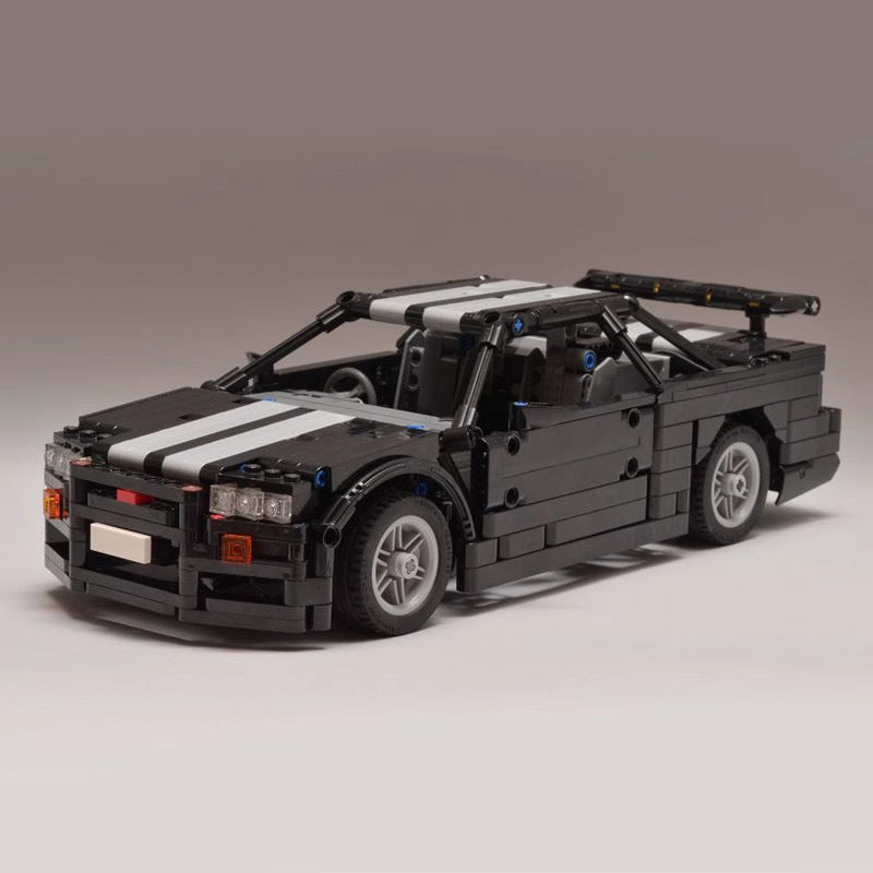 Nissan R34 GTR (714 Pieces)